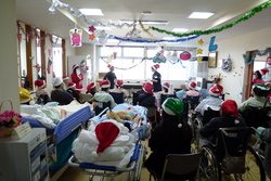 音楽療法風景（クリスマス会）